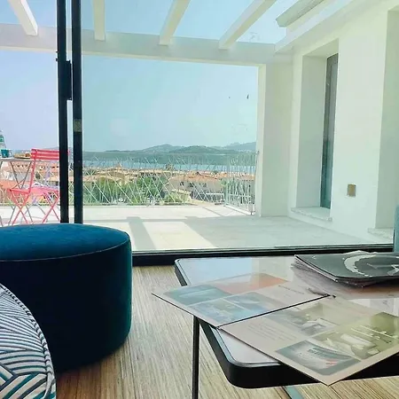 Apartment Panoramico Di Lusso Cannigione
